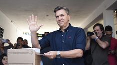 Leandro Zdero, otro radical con peluca.