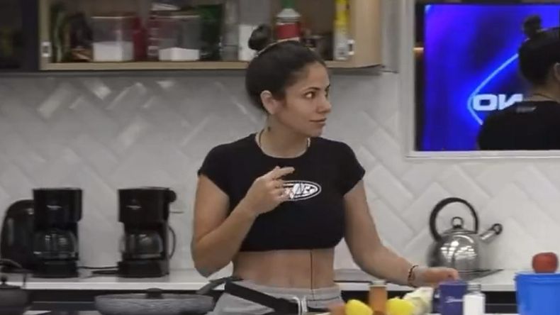 Romina demostró que la producción tiene una polémica actitud con ellos.