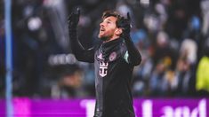 Un jugador de la Selección Argentina atraviesa un gran momento personal mientras continúan los desafíos deportivos. Un jugador de la Selección Argentina atraviesa un gran momento personal mientras continúan los desafíos deportivos.