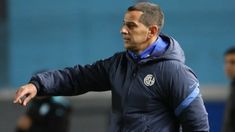 Romagnoli no tendrá caras nuevas en el clásico. Romagnoli no tendrá caras nuevas en el clásico.