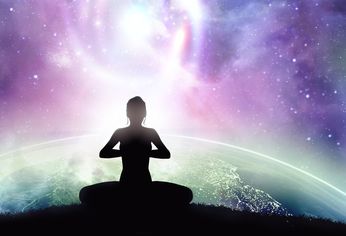 Meditar es regalarnos un momento para volver a nosotros mismos.