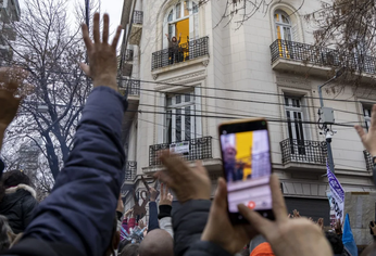 C5N | Cristina Kirchner en el balcón casa Constitución