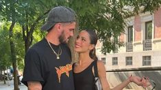 De Paul y Tini están en pareja hace varios meses. De Paul y Tini están en pareja hace varios meses.