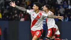 Driussi volvió a marcar, esta vez en Quito, y le dio el empate a River. Driussi volvió a marcar, esta vez en Quito, y le dio el empate a River.