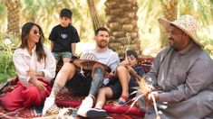 Lionel Messi se tatuó el escudo del Barcelona Lionel Messi se tatuó el escudo del Barcelona