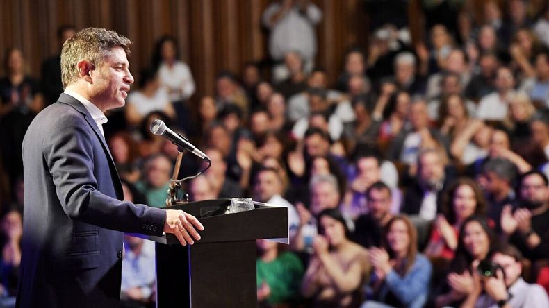 Kicillof llamó a "plantar la bandera de la industria nacional, la ciencia y la soberanía". Kicillof llamó a "plantar la bandera de la industria nacional, la ciencia y la soberanía".