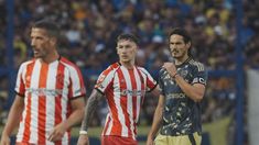 El 10 de Boca convirtió pero le invalidaron la acción. El 10 de Boca convirtió pero le invalidaron la acción.