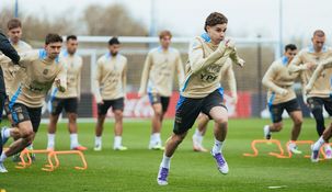 Julián Álvarez con todo, en el entrenamiento en Ezeiza. Julián Álvarez con todo, en el entrenamiento en Ezeiza.