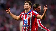 Atlético de Madrid quedó como único líder de LaLiga con 44 unidades, uno por encima del Real Madrid. Atlético de Madrid quedó como único líder de LaLiga con 44 unidades, uno por encima del Real Madrid.