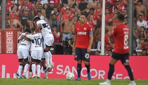 Gimnasia venció 1 a 0 a Independiente en Avellaneda. Gimnasia venció 1 a 0 a Independiente en Avellaneda.