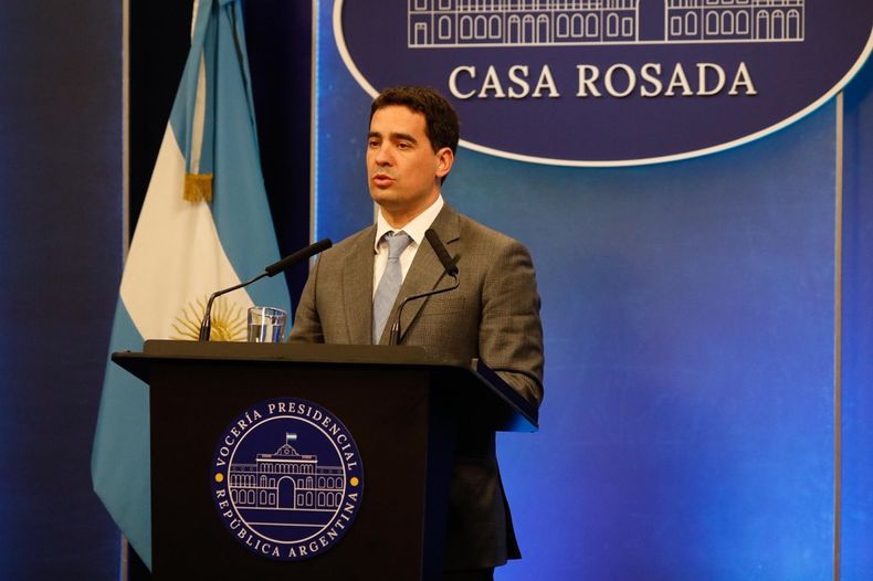 Ravier habló de manera escueta sobre el caso Bolsonaro.