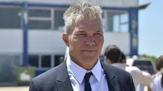 Burlando afirmó que el entorno de Maradona se beneficio con su muerte. Burlando afirmó que el entorno de Maradona se beneficio con su muerte.