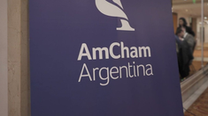La Cámara de Comercio de Estados Unidos en Argentina (AmCham) pidió dejar de lado las diferencias ideológicas para buscar soluciones concretas y sostenibles.