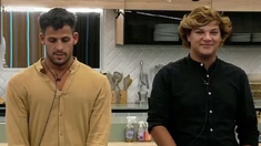 Denuncian fraude por la salida de Joel. Denuncian fraude por la salida de Joel.