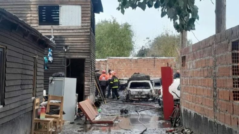Un hombre murió en la ciudad bonaerense tras salvar a su familia de un incendio.
