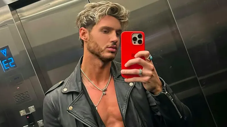 Federico Dorcaz circulaba en su camioneta cuando fue baleado por dos personas que viajaban en motos.