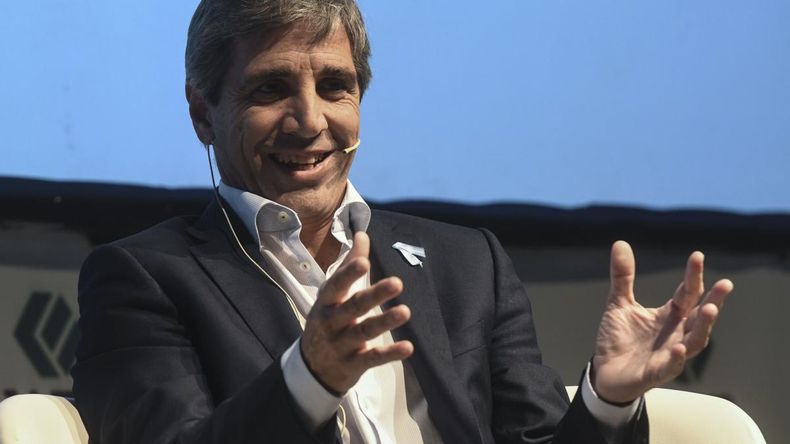Caputo aseguró que está determinado a terminar con el déficit fiscal.