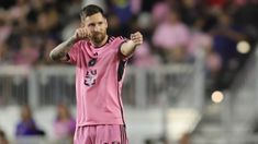 Messi realizó el festejo con el arco y la flecha. Messi realizó el festejo con el arco y la flecha.