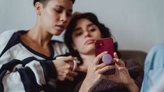 WhatsApp tiene una función para que tu pareja no pueda revisarte el celular. WhatsApp tiene una función para que tu pareja no pueda revisarte el celular.