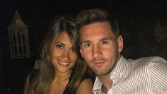 Lionel Messi y Antonella Roccuzzo se casan en Rosario. Lionel Messi y Antonella Roccuzzo se casan en Rosario.