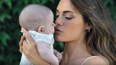 Emilia Attias y Gina Emilia Attias y Gina