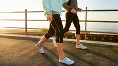 Según la ciencia, existe un ejercicio mejor que caminar largas distancias. Según la ciencia, existe un ejercicio mejor que caminar largas distancias.