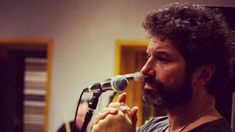 Iván Noble, en contra de los cacerolazos: Gorilas indignados Iván Noble, en contra de los cacerolazos: Gorilas indignados