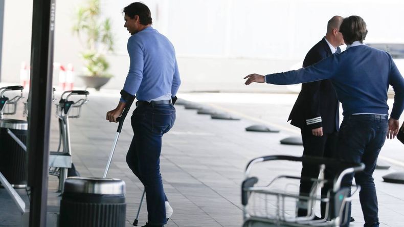 Rafael Nadal fue sometido a una intervención y estará de baja por varias semanas.