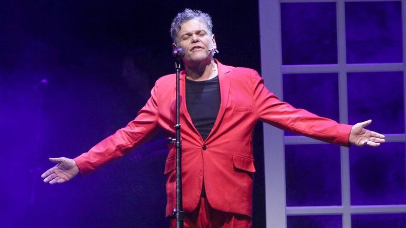 Alfredo Casero tuvo que suspender su obra de teatro Cha Cha Cha.