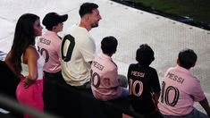 El distendido momento de los hijos de Lionel Messi dentro de la cancha: ¿siguen el legado? El distendido momento de los hijos de Lionel Messi dentro de la cancha: ¿siguen el legado?