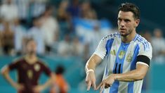 Giovani Lo Celso marcó tendencia con su osado look. Giovani Lo Celso marcó tendencia con su osado look.