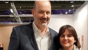 Sturzenegger junto a su esposa, María Josefina Rouillet.