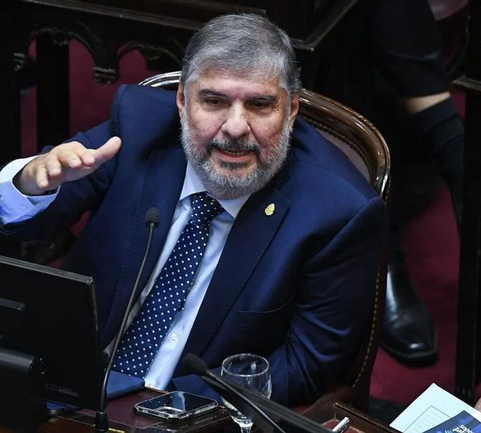 Cuando el salario no alcanza para vivir, el conflicto es inevitable, remarcó el senador formoseño. Cuando el salario no alcanza para vivir, el conflicto es inevitable, remarcó el senador formoseño.