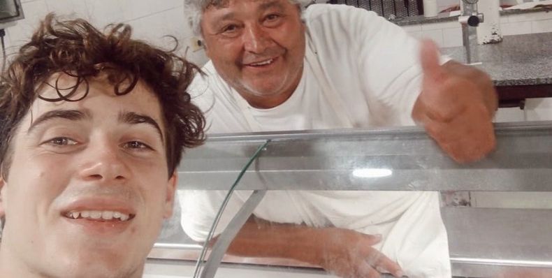 La selfie de Franco Colapinto con el carnicero.&nbsp;