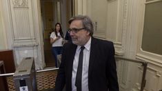 José Fretes, gerente de Control del Sector Social de la Sindicatura General de la Nación (SIGEN), presentó una notificación en la Universidad de Buenos Aires (UBA) sobre el inicio de las auditorías.