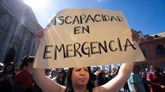 Uno de los reclamos de la gente. Uno de los reclamos de la gente.