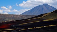 La imponente reserva de Argentina que tiene una superficie volcánica. La imponente reserva de Argentina que tiene una superficie volcánica.