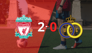 solido triunfo de liverpool por 2-0 frente a u. saint-gilloise
