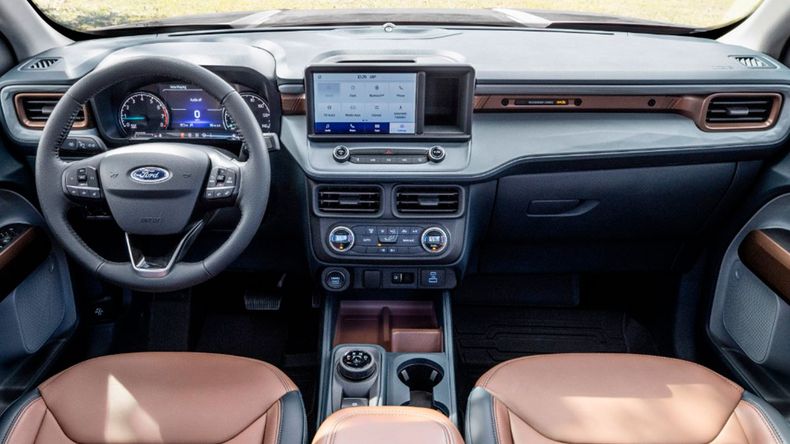 La central multimedia tiene conectividad full con Android Auto & Apple CarPlay.