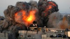 Más de 6.500 palestinos murieron en los bombardeos israelíes en Gaza. Más de 6.500 palestinos murieron en los bombardeos israelíes en Gaza.