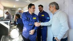 Daniel Filmus felicita al equipo de Conae tras las pruebas