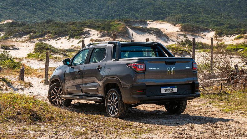 Fiat Strada, versión Volcano.