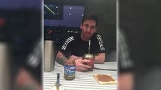 Más argentino que nunca: Leo Messi, a puro mate y dulce de leche en Barcelona Más argentino que nunca: Leo Messi, a puro mate y dulce de leche en Barcelona