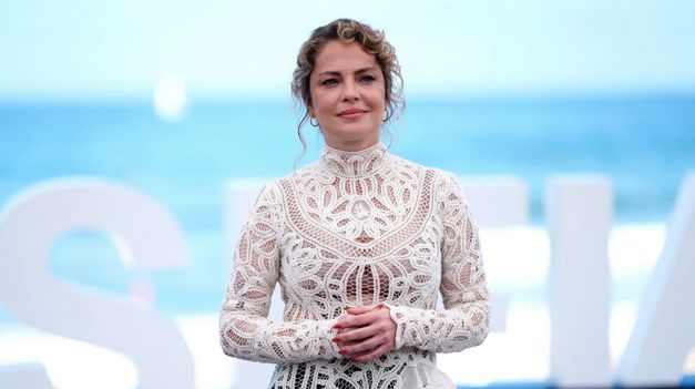 Dolores Fonzi es parte del elenco de&nbsp; la mini seria Mis Muertos Tristes.&nbsp;