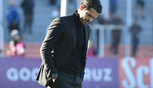 La cara de Gago lo dice todo: Racing perdió en Mendoza.