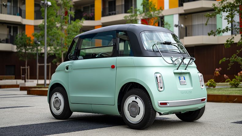 Vista trasera del nuevo Fiat Topolino.