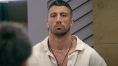 Giuliano deberá enfrentarse a una complicada situación en Gran Hermano. Giuliano deberá enfrentarse a una complicada situación en Gran Hermano.