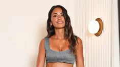 Si bien mantiene su perfil bajo, Antonella Roccuzzo se ha transformado a lo largo de los años en una figura de la moda y redes. Si bien mantiene su perfil bajo, Antonella Roccuzzo se ha transformado a lo largo de los años en una figura de la moda y redes.