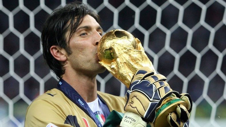 Buffon fue uno de los artífices del campeonato del mundo conseguido por Italia en el Mundial de Alemania 2006.