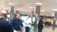 En medio de las denuncias de Wanda y los audios escandalosos, Maxi López llegó a Bs As En medio de las denuncias de Wanda y los audios escandalosos, Maxi López llegó a Bs As